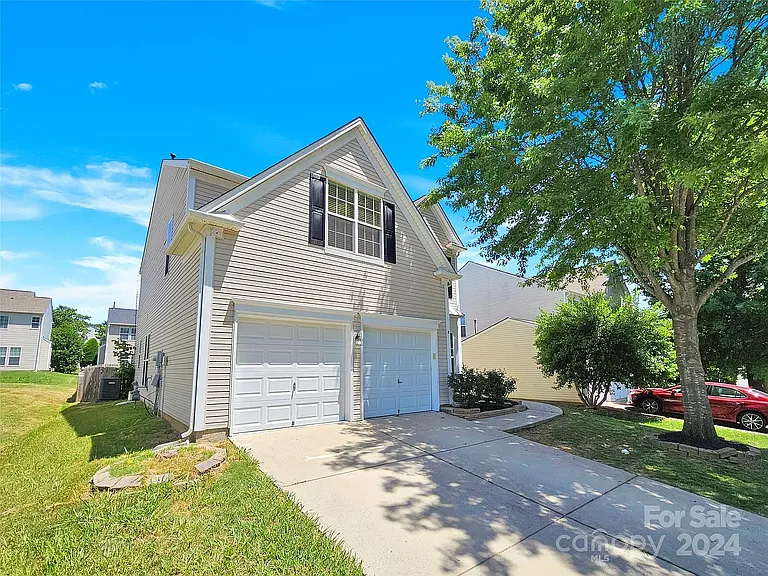 11239 Cypress View Dr — Photo 39