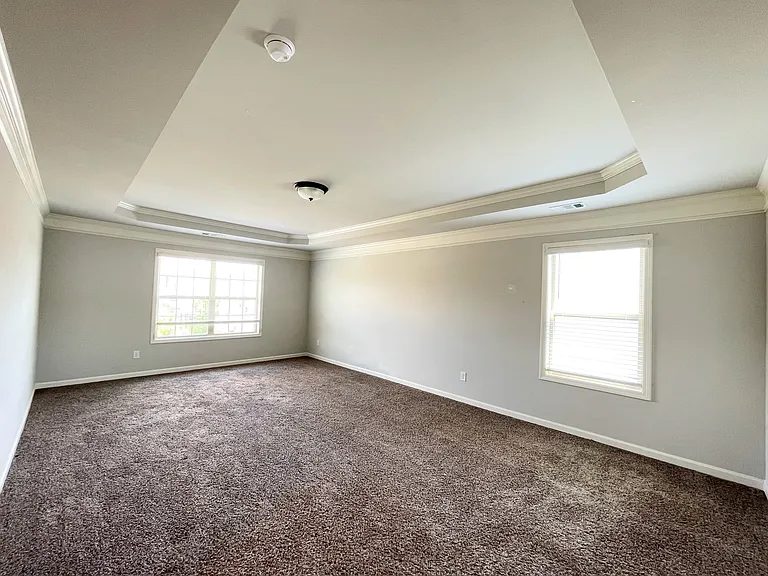 2125 Sorrento Ct — Photo 11