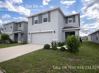 16546 Mosaic Oar Dr, Wimauma, FL 33598