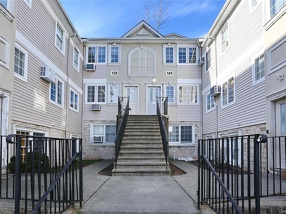 2nd image of 141 Route 306 APT 1