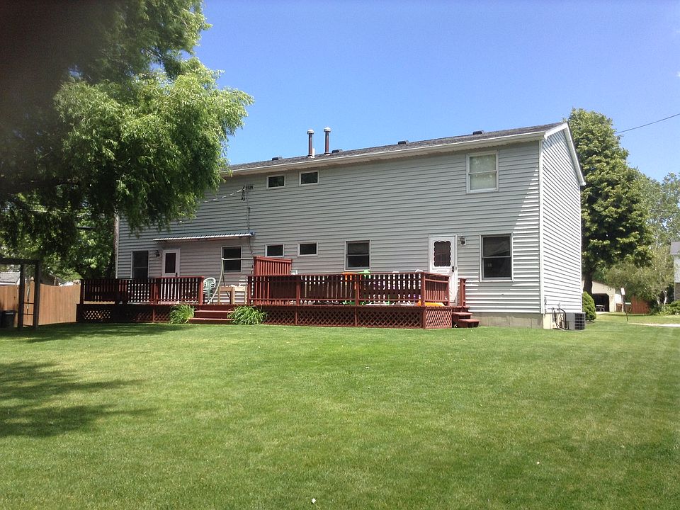 2nd image of 10 Bert Rd
