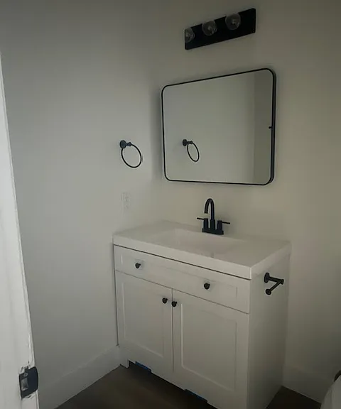 5216 Kester Ave #3 — Photo 24