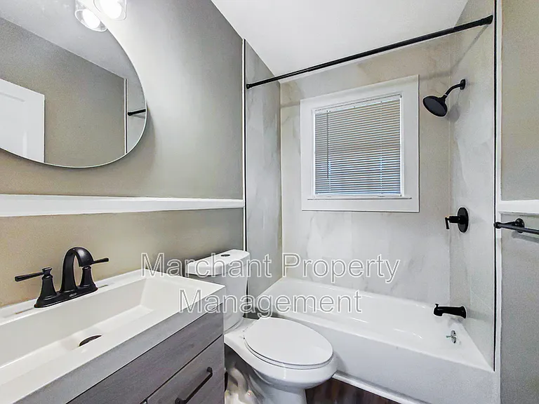 11B Harrington Ave — Photo 18
