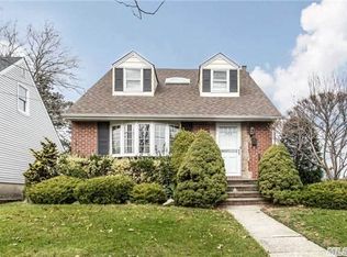 1783 Belmont Ave, New Hyde Park, NY 11040