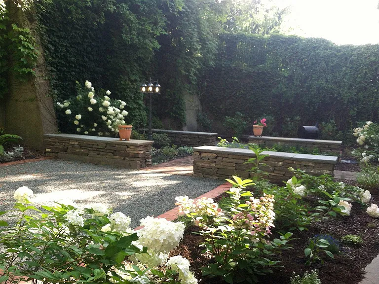 600 Clay Ave #2 — Photo 37