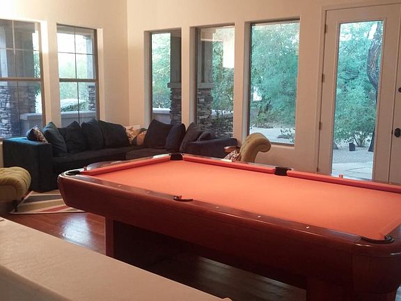 Living/Formal dining