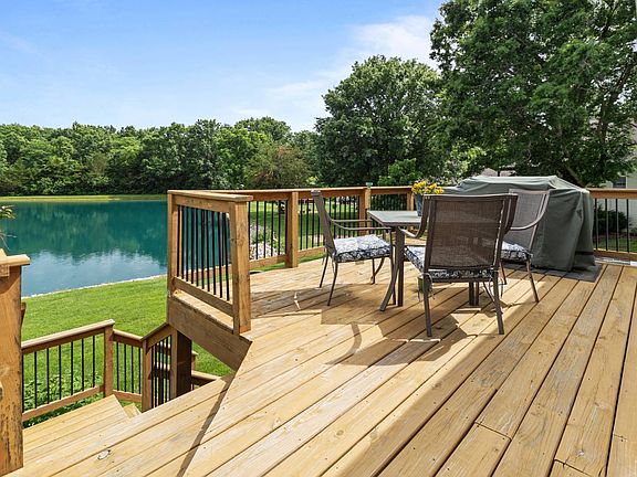 5th image of 1848 Cedar Lake Dr