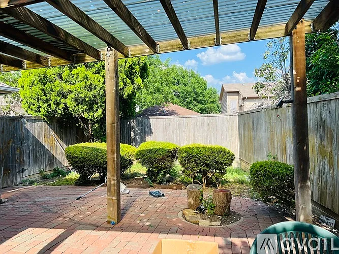 7836 Squire Ln — Photo 3