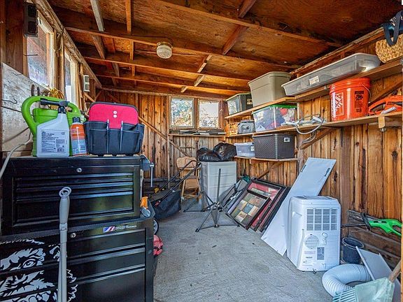 5th image of 1315 Sanford Ave
