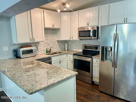 4th image of 4177 RUBY Drive E