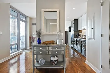 Sold by Avenue Sotheby's International Realty