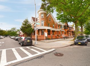 8642 Woodhaven Blvd, Woodhaven, NY 11421