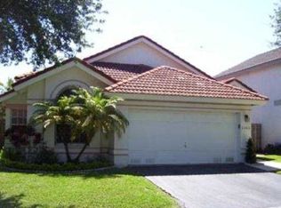 2880 NW 70th Ave, Margate, FL 33063
