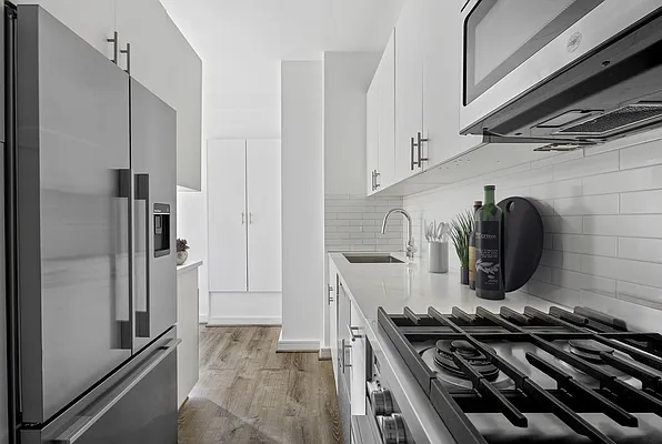 Sold by Compass | media 5