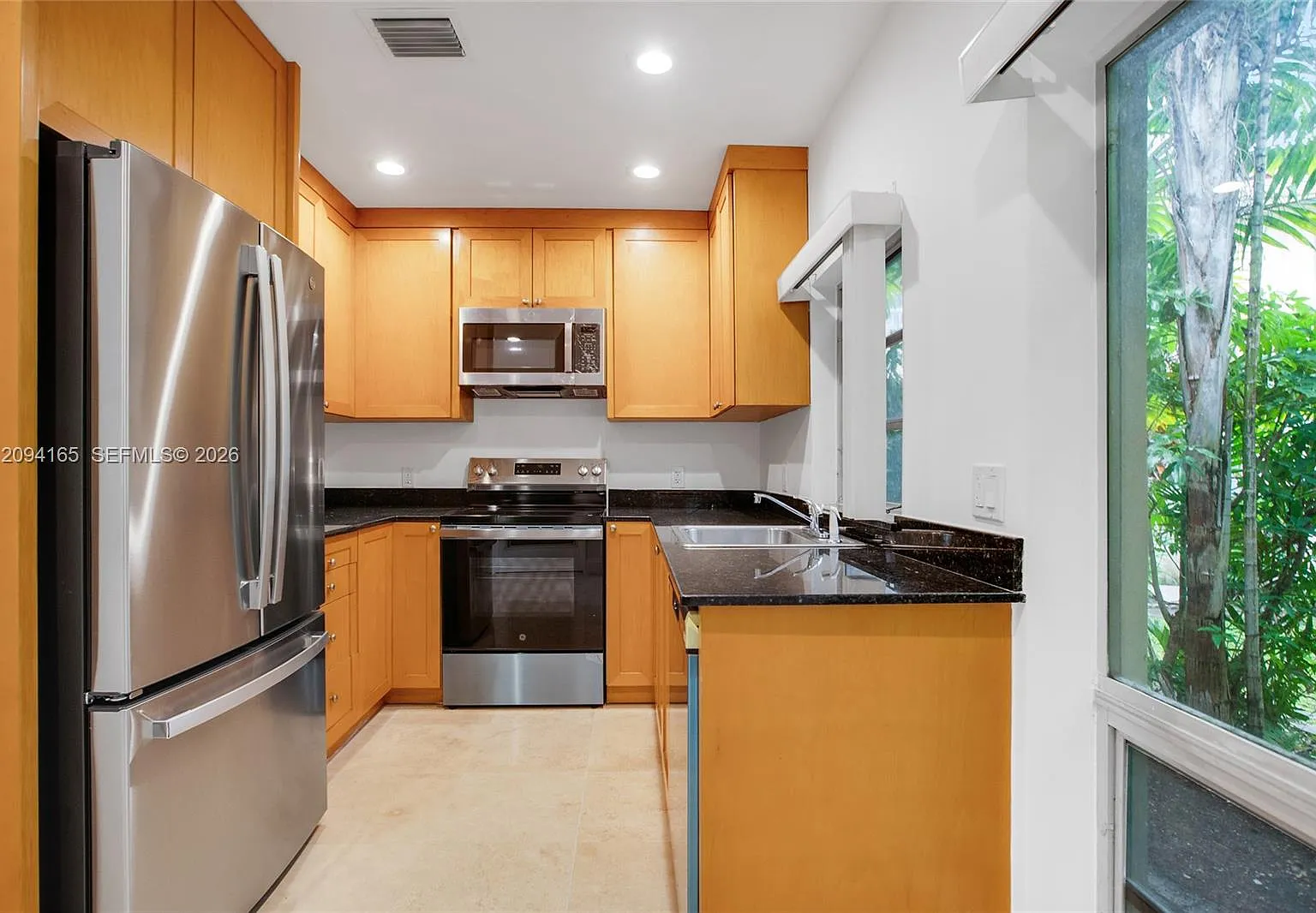 Fifty Park Drive Apts Co- — Photo 2