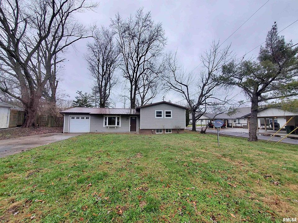 1st image of 100 N Emerald Ln