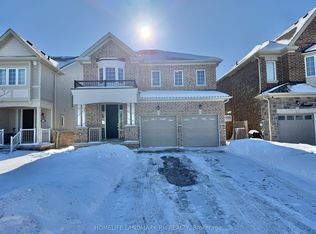 207 Ronald Hooper Ave, Clarington, ON L1C 7C9