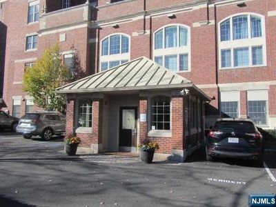 1205 Rio Vista Dr, Mahwah, NJ, 07430