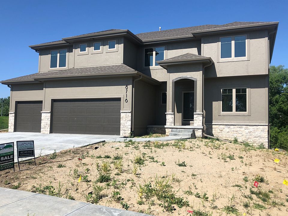 2nd image of 8716 N 169th St