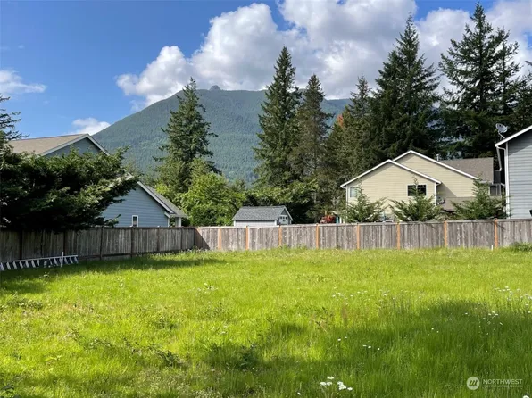 14017 455th Avenue SE, North Bend, WA 98045