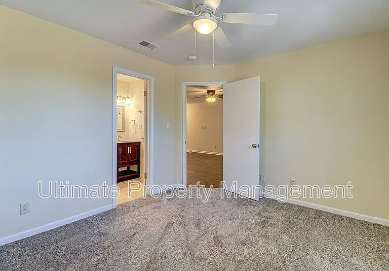 2504 Flint Dr — Photo 11