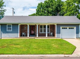 2313 E 9th St, Sedalia, MO 65301