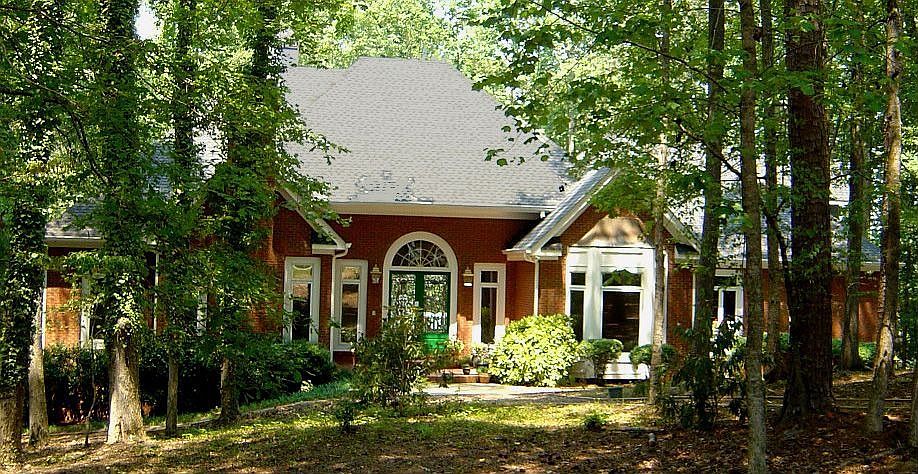 Wooded Retreat On Two Lakes