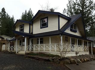9702 Mariner Dr NW, Olympia, WA 98502