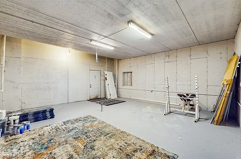 137 Forest Ave — Photo 43
