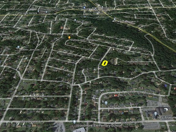 3rd image of 913 Davis Ave