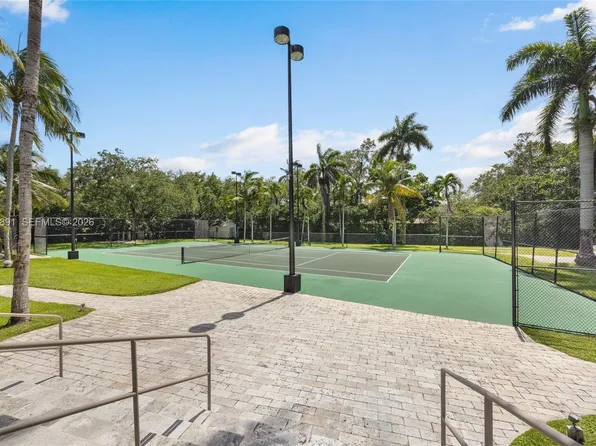 14200 Farmer Rd, Palmetto Bay, FL 33158