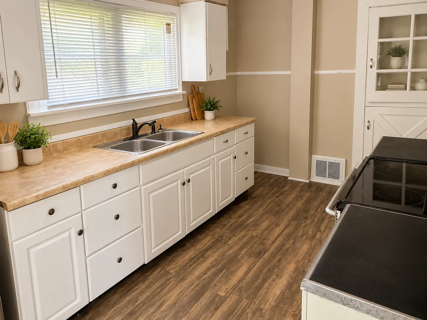 2 bedroom Townhome, Washington, PA 15301 — Photo 3