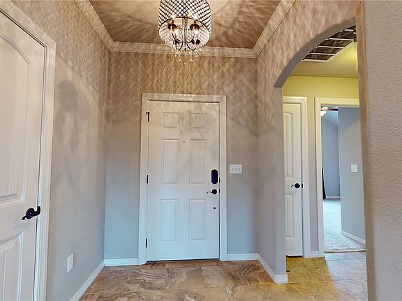 3rd image of 2887 W Millstone Dr
