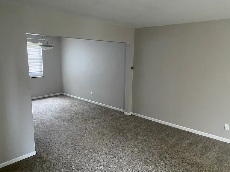1159 W Sells Ave #C — Photo 3