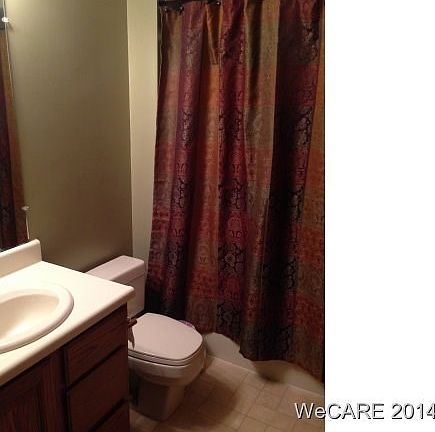 5th image of 8 Hermitage Ln