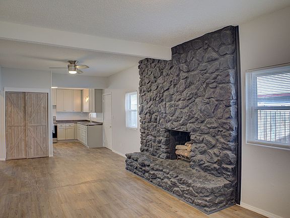 4th image of 438 S 55th West Ave