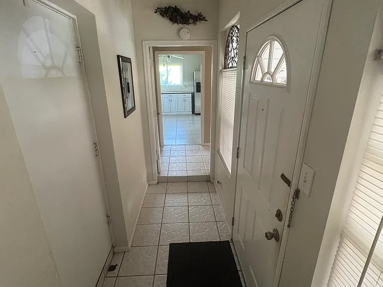 Wilson Dr — Photo 13