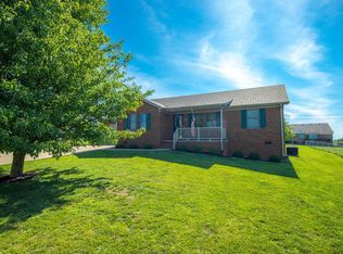 413 Pope Ave, Harrodsburg, KY 40330