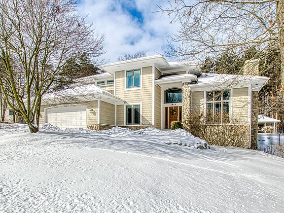 4th image of 7949 Jonathan Woods Dr SE