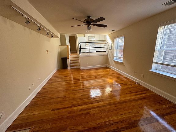 living room, kitchen up stairs
15x13