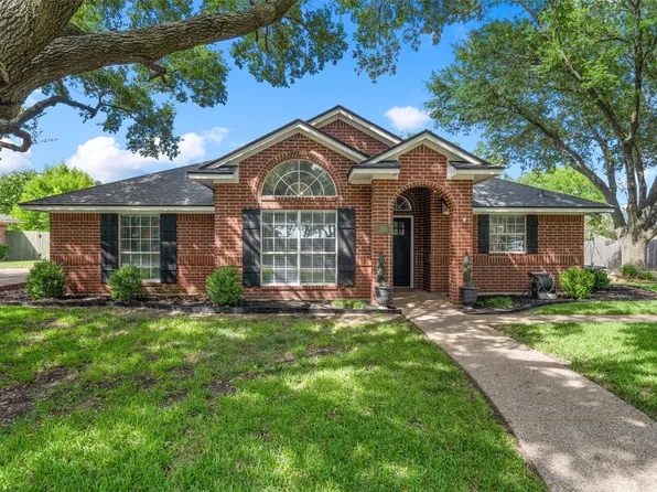 112 Briar Ridge Dr, Hewitt, TX 76643