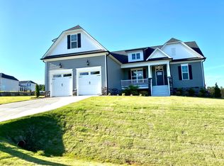 35 Paddock Dr, Youngsville, NC 27596