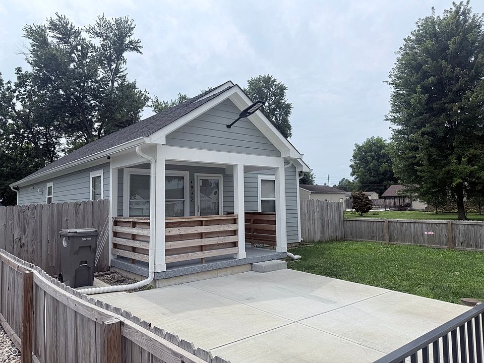 1st image of 4933 Mecca St