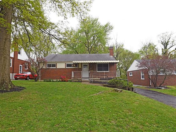 2nd image of 2201 Townhill Dr