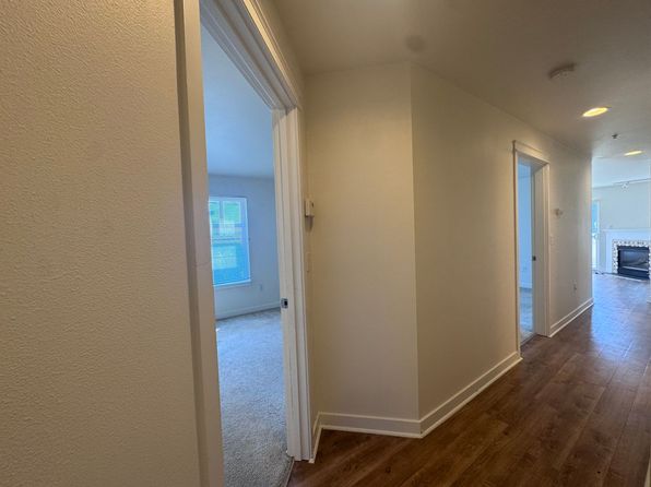 116 Warren Ave N #271