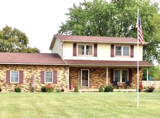 6886 Young Rd, Grove City, OH 43123