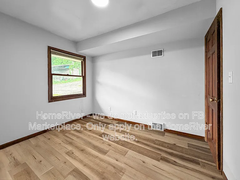 901 Crescent Ave #8 — Photo 7