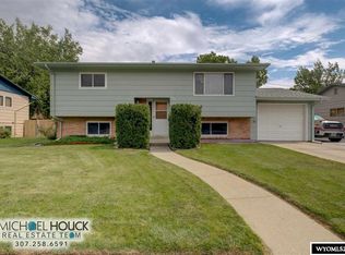 1925 Glendale Ave, Casper, WY 82601
