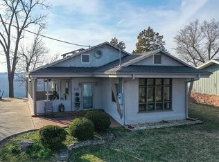 188 Bull Shoals Ln, Forsyth, MO 65653