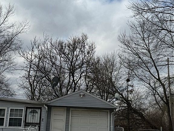 5th image of 4351 Redonda Ln